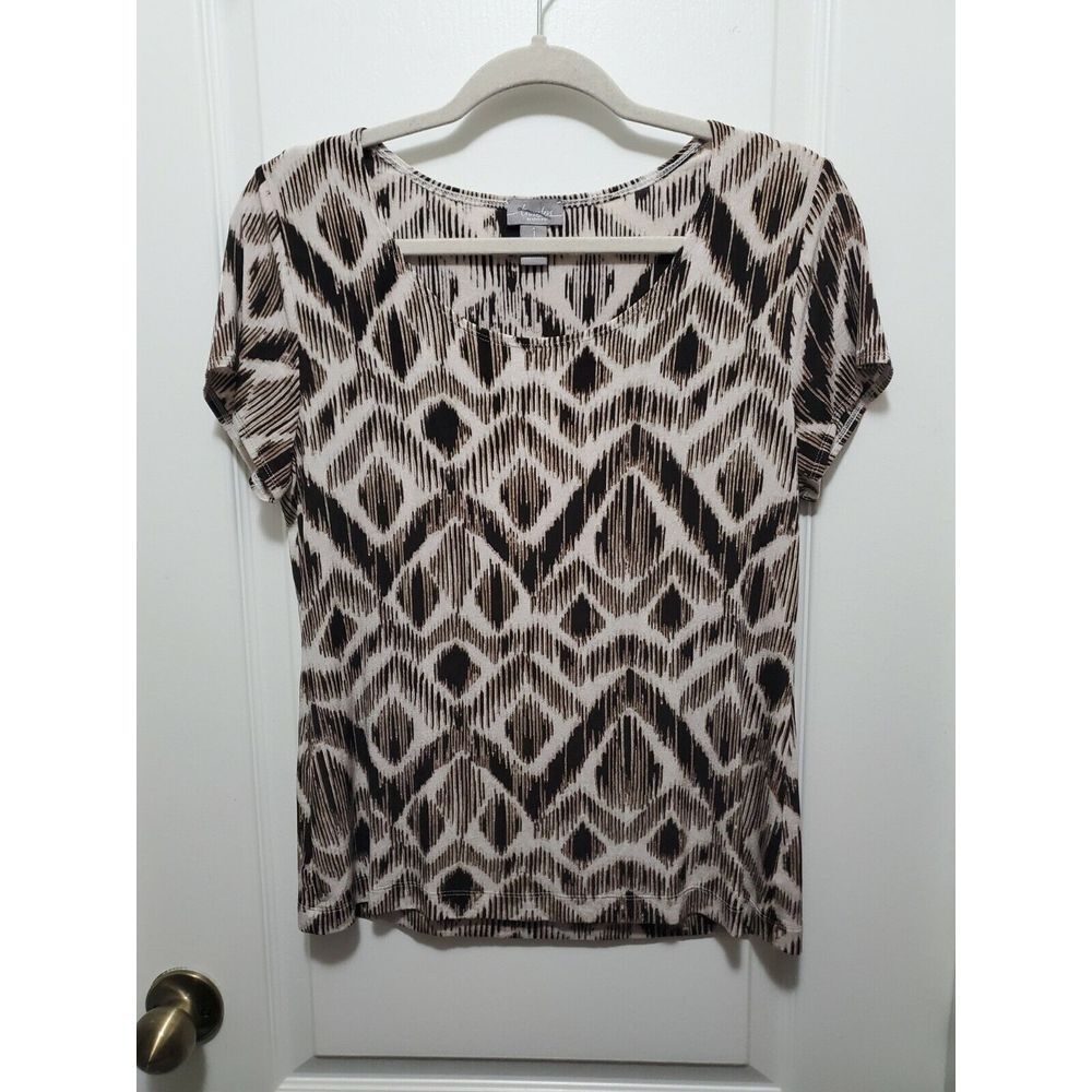 Travelers By Chico's Womens Round Neck Blouse Short Sleeve Beige Brown Size 1